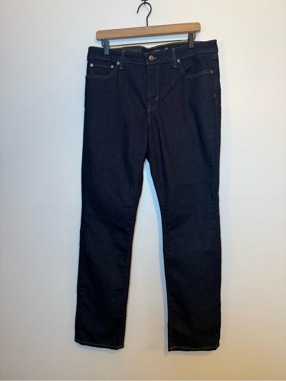 Lauren Ralph Lauren Mid-Rise Straight Jean‎ in Deep Royal Wash Denim - Picture 2 of 7